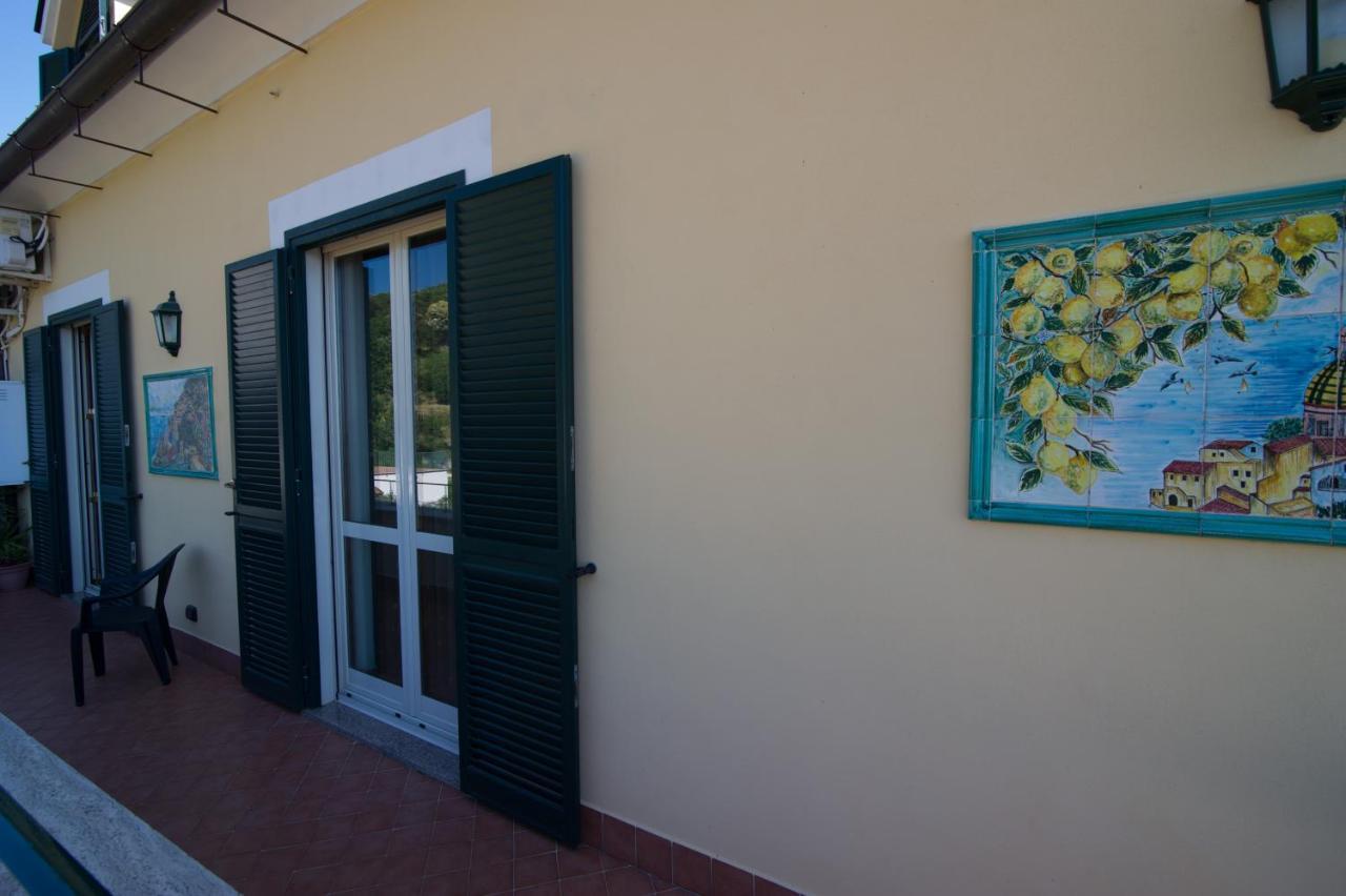 Casa Felice Bed & Breakfast Vietri sul Mare Exterior photo