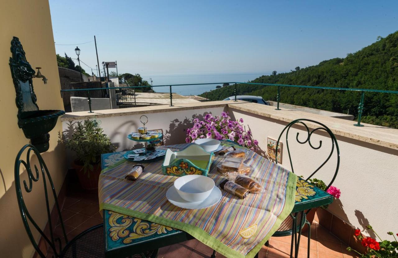 Casa Felice Bed & Breakfast Vietri sul Mare Exterior photo
