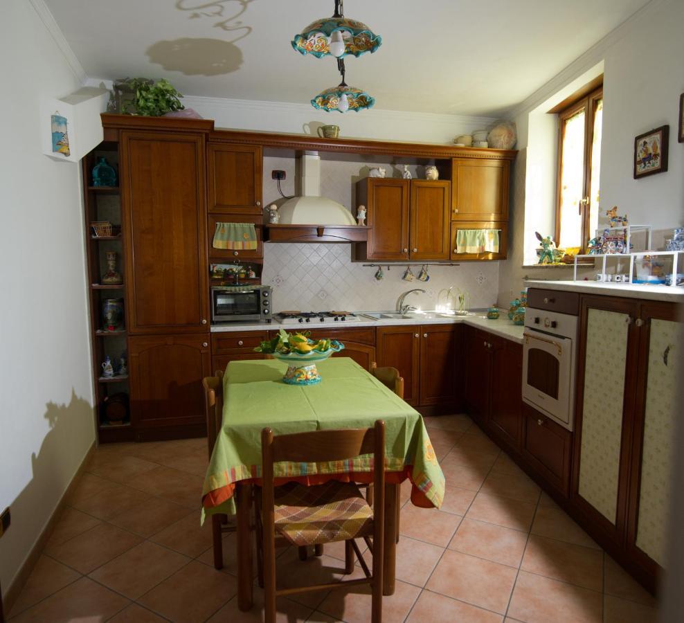 Casa Felice Bed & Breakfast Vietri sul Mare Exterior photo